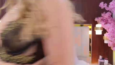 Snapshot of anastasia_steelegb chatting on 30, 6, 2026 Mia online show from 30, 6, 2026