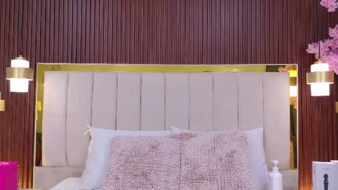 Snapshot of anastasia_steelegb chatting on 2, 7, 2026 Mia online show from 2, 7, 2026