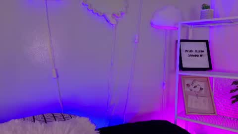 Snapshot of anavicc__ chatting on 17, 6, 2026 Kendra online show from 17, 6, 2026