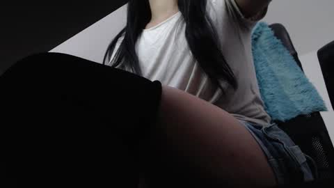   online show from 29, 1, 2025