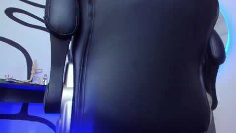 Andrs   -                   online show from 12, 9, 2025