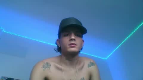 Snapshot of andersonz98 chatting on 31, 1, 2025 andersonZ98 online show from 31, 1, 2025