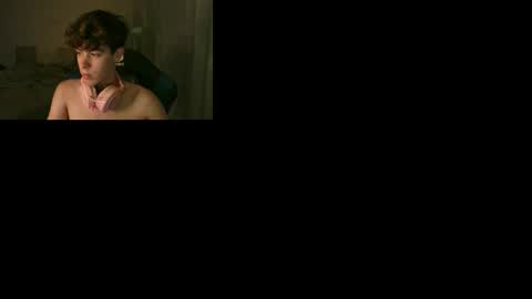 Snapshot of andertwink chatting on 15, 12, 2025 andertwink online show from 15, 12, 2025