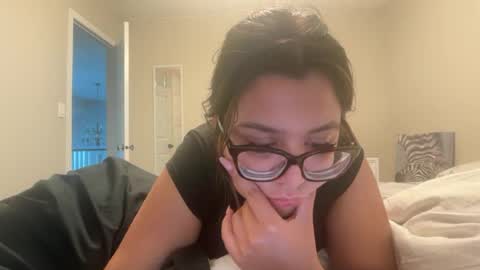 Snapshot of anditspinkxo chatting on 30, 7, 2026 anditspinkxo online show from 30, 7, 2026
