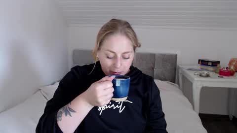 Andorphin online show from 9, 10, 2025