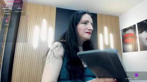 Cloe online show from 19, 12, 2025