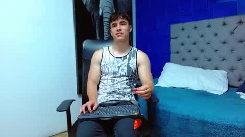 Andre Parker online show from 4, 2, 2025