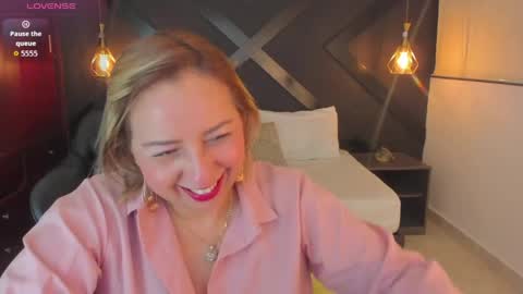 Snapshot of andre_soto_ chatting on 22, 5, 2026 A N D R E online show from 22, 5, 2026