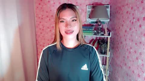 andrea06121998 online show from 9, 1, 2026