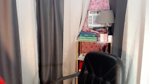 andrea06121998 online show from 14, 3, 2026