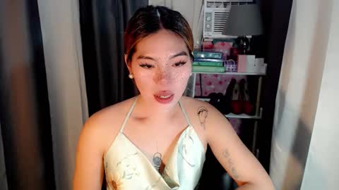 andrea06121998 online show from 16, 4, 2026