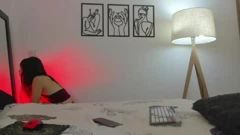 Andrea Cherry online show from 18, 4, 2026