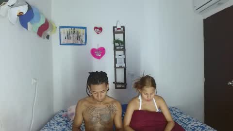 Snapshot of andrea_jose chatting on 4, 1, 2025 andrea_jose online show from 4, 1, 2025