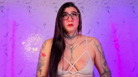 Andrea online show from 5, 8, 2026