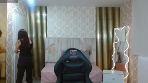 Snapshot of andrea_tay1 chatting on 10, 5, 2026 andrea_tay1 online show from 10, 5, 2026