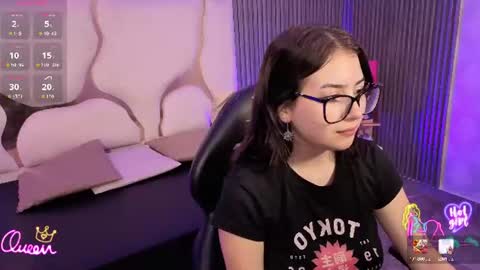 Snapshot of andrea_tay1 chatting on 19, 6, 2026 andrea_tay1 online show from 19, 6, 2026