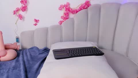 Andrea online show from 5, 12, 2024