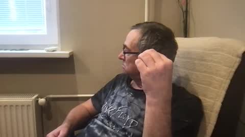 Snapshot of andreass60 chatting on 19, 12, 2025 andreass60 online show from 19, 12, 2025