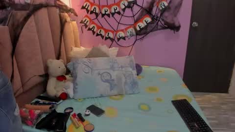 A n d r  e a S w e e t  online show from 20, 10, 2025