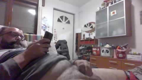 Andre online show from 7, 4, 2026