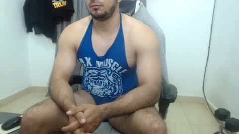 Snapshot of andres180950734 chatting on 3, 7, 2026 andres180950734 online show from 3, 7, 2026