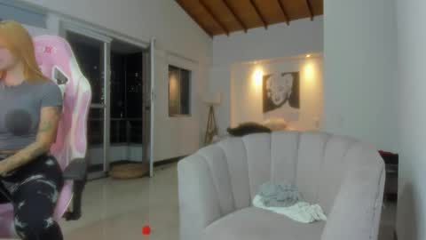 Andrs botero online show from 14, 1, 2025