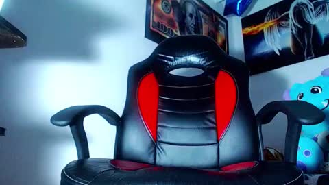 Andrs   o online show from 2, 10, 2025