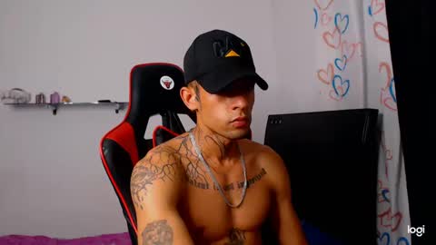 Andres white online show from 17, 10, 2025