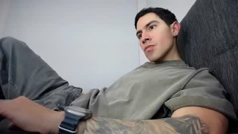 Snapshot of andresjuan92 chatting on 21, 6, 2026 onlyfanscallmegotter online show from 21, 6, 2026