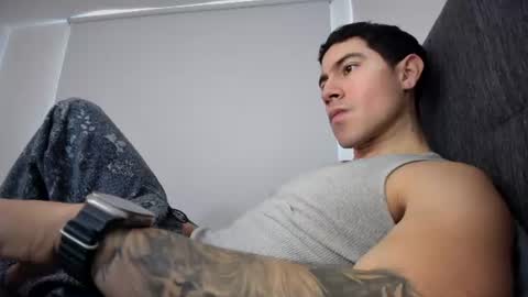 Snapshot of andresjuan92 chatting on 26, 6, 2026 onlyfanscallmegotter online show from 26, 6, 2026