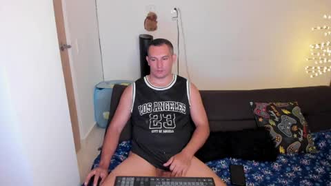 Snapshot of andreslush04 chatting on 11, 5, 2026 Andreslush04 online show from 11, 5, 2026