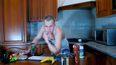 andress_rou online show from 17, 12, 2024
