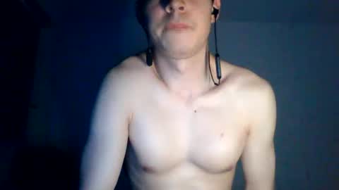 Snapshot of andresse_lat chatting on 8, 7, 2026 andresse_lat online show from 8, 7, 2026