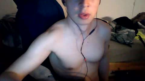 Snapshot of andresse_lat chatting on 17, 7, 2026 andresse_lat online show from 17, 7, 2026