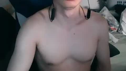 Snapshot of andresse_lat chatting on 20, 7, 2026 andresse_lat online show from 20, 7, 2026