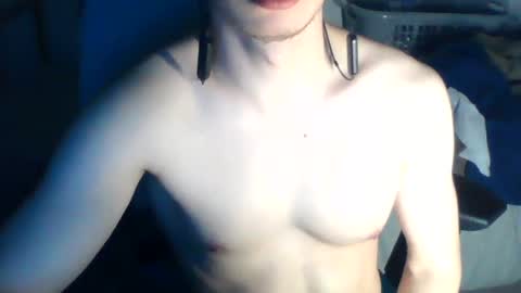 Snapshot of andresse_lat chatting on 27, 7, 2026 andresse_lat online show from 27, 7, 2026