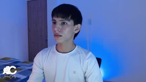 Andrew Courtz online show from 7, 4, 2026