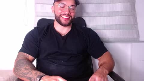 andrew_holden__ online show from 16, 10, 2025