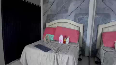 Andrew Taylor0 online show from 24, 9, 2025