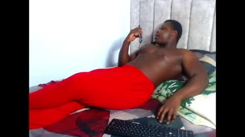 Snapshot of andrewburke06 chatting on 18, 5, 2026 andrewburke06 online show from 18, 5, 2026