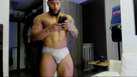 Snapshot of andrewjohnson0 chatting on 17, 7, 2026 Andrew Johnson online show from 17, 7, 2026