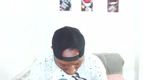 Snapshot of andrewoconnor__ chatting on 1, 12, 2025 Andrew Oconnor online show from 1, 12, 2025