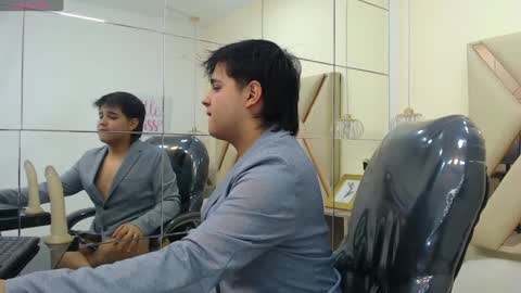 ANDREW online show from 28, 1, 2025