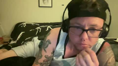 androxkade online show from 5, 10, 2025