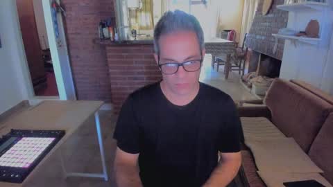 Andrew online show from 18, 2, 2026