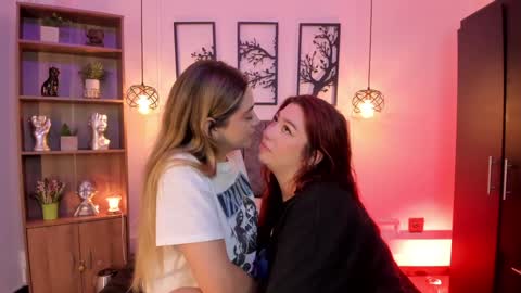 andy_and_emma online show from 7, 2, 2025