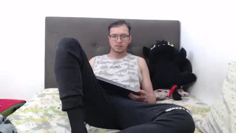 Snapshot of andy_bunny_lover chatting on 16, 12, 2025 ANDY online show from 16, 12, 2025