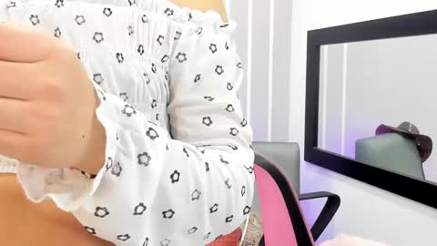 Andrea online show from 25, 1, 2025