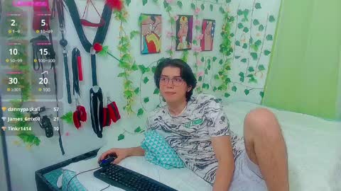 Snapshot of andy_gray01 chatting on 5, 2, 2025 Andy Gray online show from 5, 2, 2025
