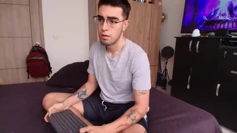 Snapshot of andy_shaaw chatting on 8, 1, 2026 Andres online show from 8, 1, 2026